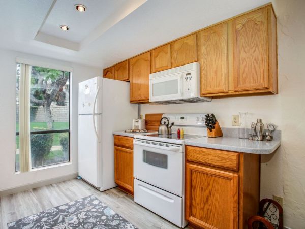 Palm Springs Home 949015