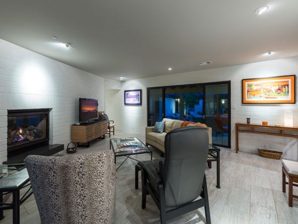 Palm Springs Home 949017