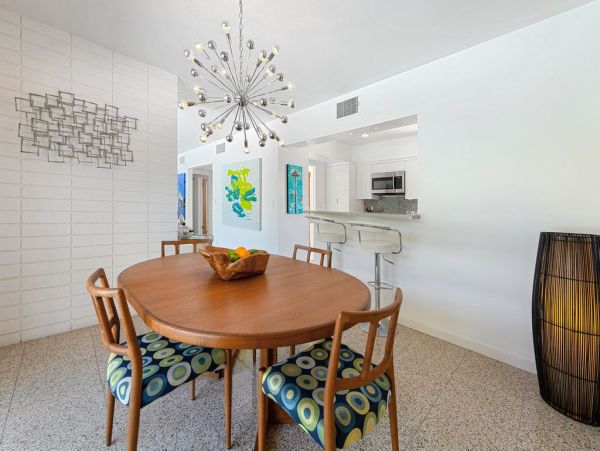 Palm Springs Home 949018