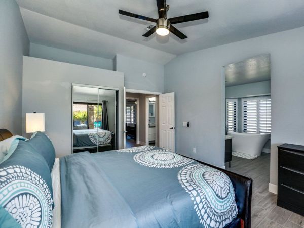 Palm Springs Home 949020
