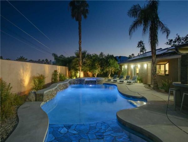 Palm Springs Home 949020
