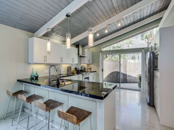 Palm Springs Home 949022