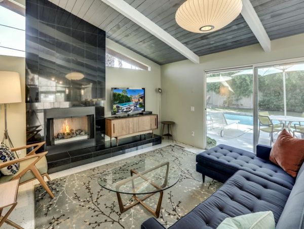 Palm Springs Home 949022