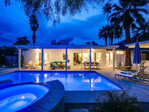 Palm Springs Home 949023