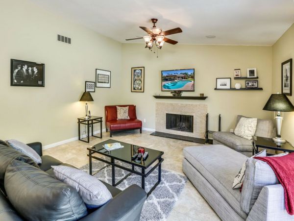 Palm Springs Home 949024