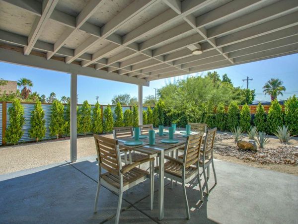 Palm Springs Home 949025
