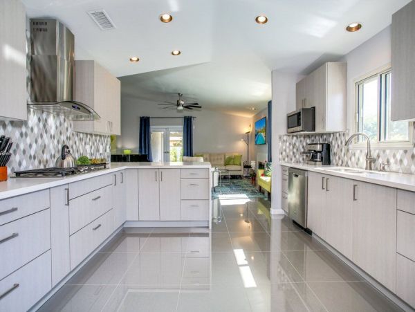 Palm Springs Home 949025