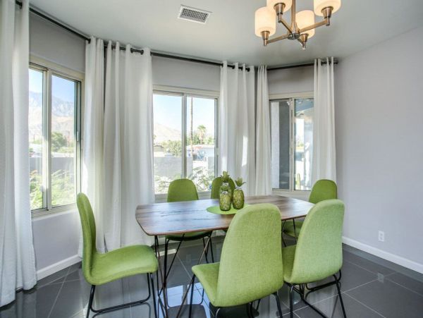Palm Springs Home 949025