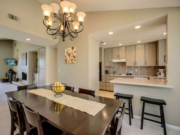 Palm Springs Home 949026