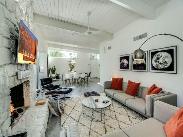 Palm Springs Home 949027