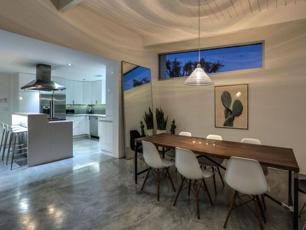 Palm Springs Home 949027