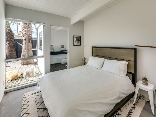 Palm Springs Home 949027