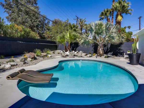 Palm Springs Home 949027
