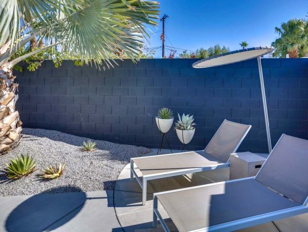 Palm Springs Home 949027