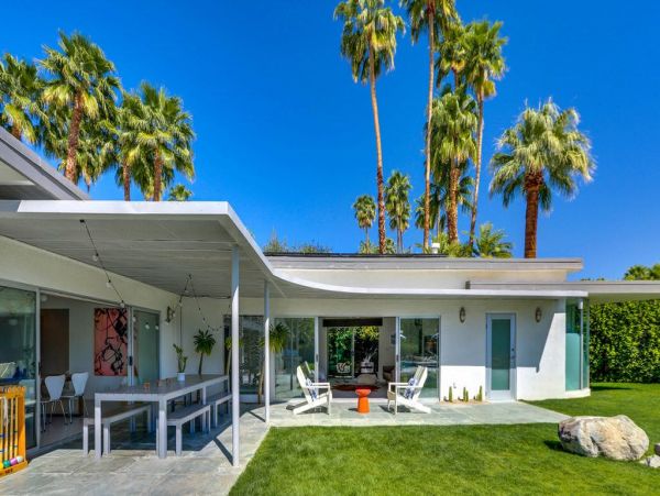 Palm Springs Home 949028