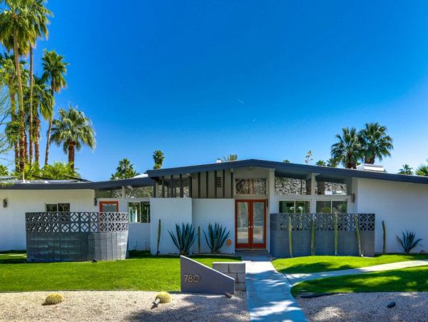 Palm Springs Home 949028