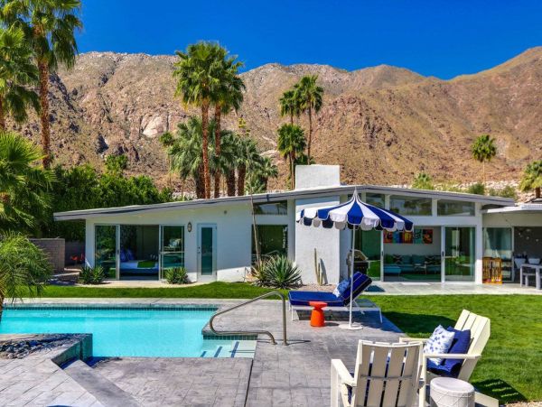 Palm Springs Home 949028