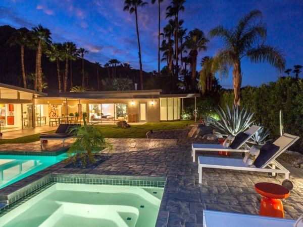 Palm Springs Home 949028