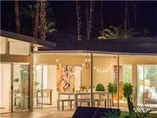 Palm Springs Home 949028