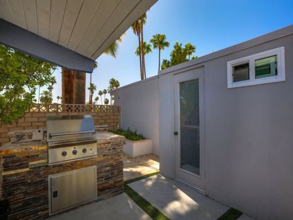 Palm Springs Home 949029