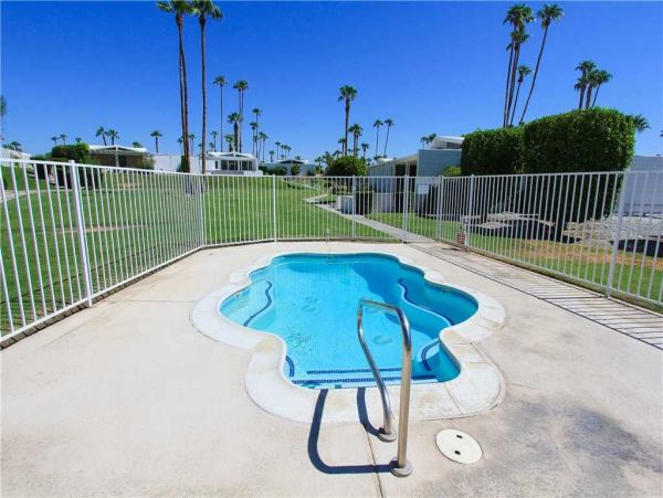 Palm Springs Home 949031