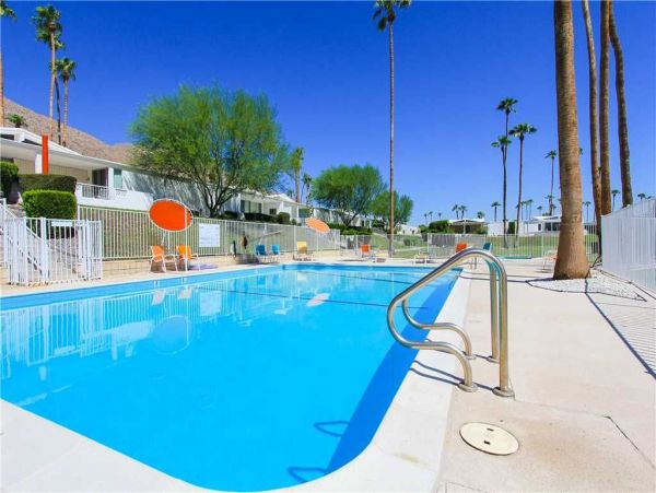 Palm Springs Home 949031