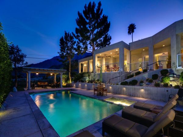 Palm Springs Home 949034