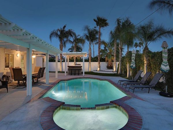 Palm Springs Home 949035