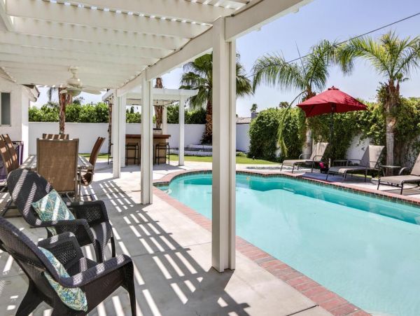 Palm Springs Home 949035