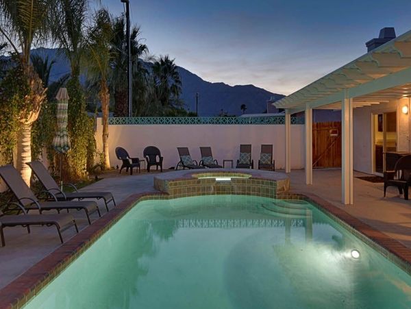 Palm Springs Home 949035