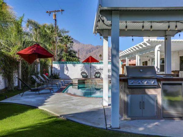 Palm Springs Home 949035