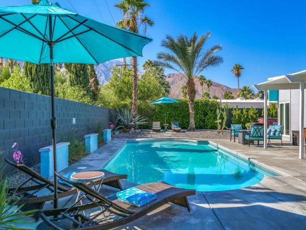 Palm Springs Home 949036