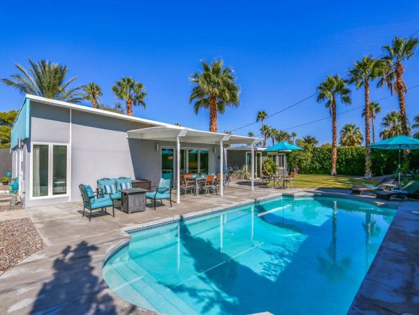 Palm Springs Home 949036