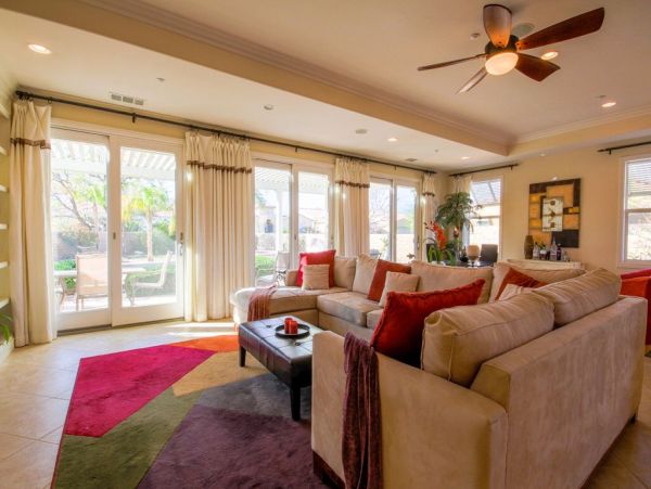 Palm Springs Home 949037
