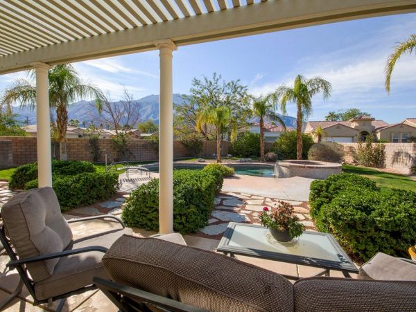 Palm Springs Home 949037
