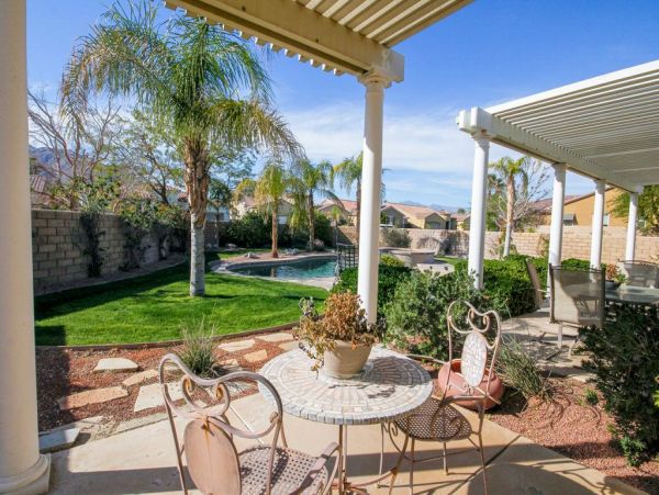 Palm Springs Home 949037