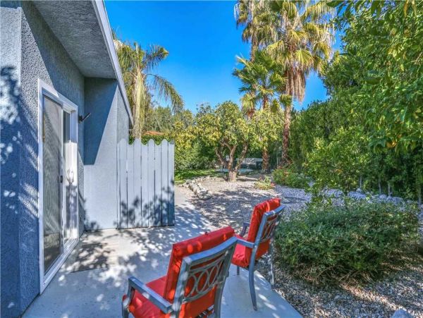 Palm Springs Home 949038
