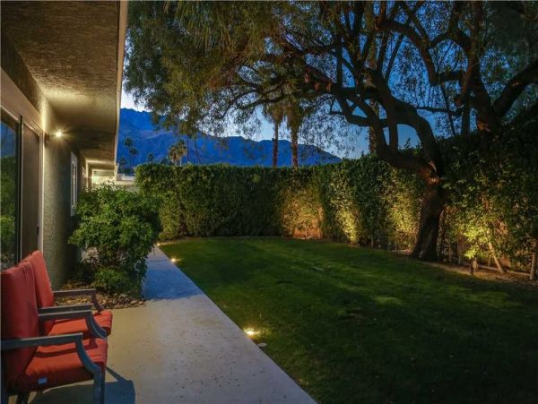Palm Springs Home 949038