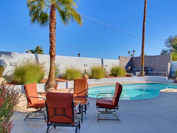 Palm Springs Home 949039