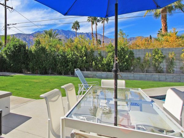 Palm Springs Home 949040