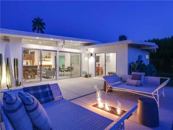 Palm Springs Home 949042