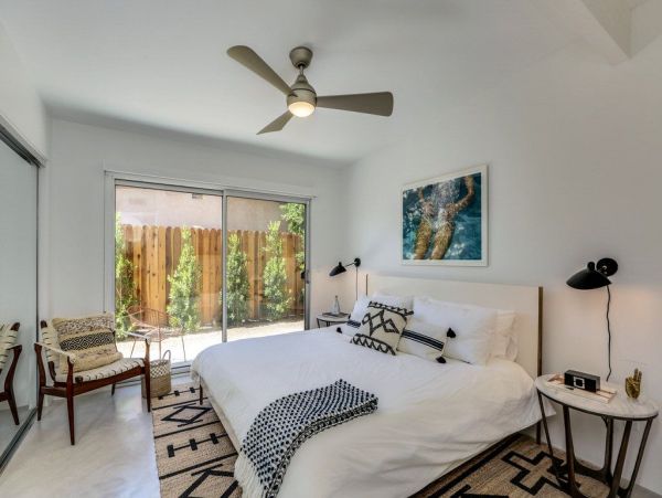 Palm Springs Home 949042