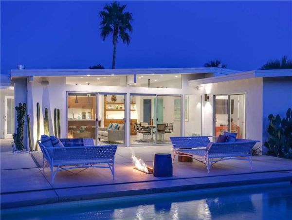 Palm Springs Home 949042