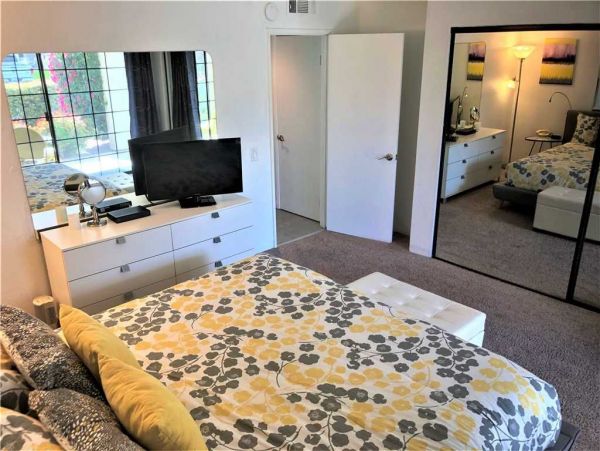 Palm Springs Home 949043