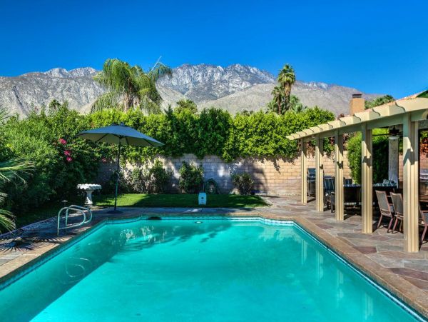 Palm Springs Home 949044