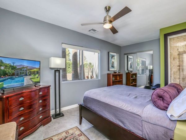 Palm Springs Home 949045