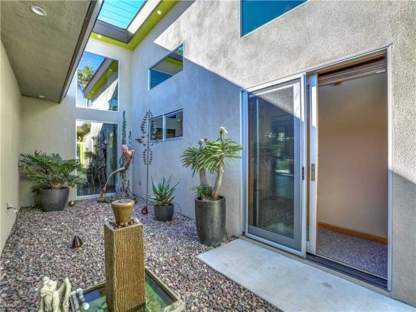Palm Springs Home 949045