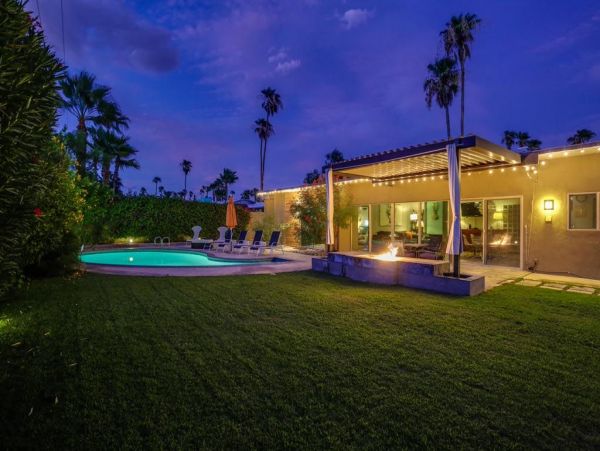 Palm Springs Home 949047