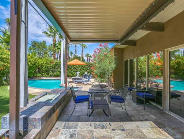 Palm Springs Home 949047