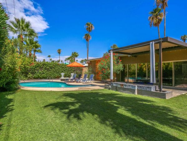 Palm Springs Home 949047
